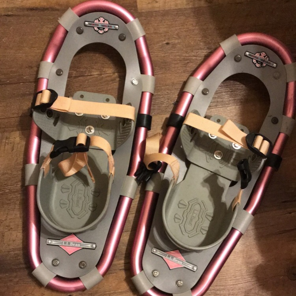 L.L. Bean winter walker kids snow shoes size 16